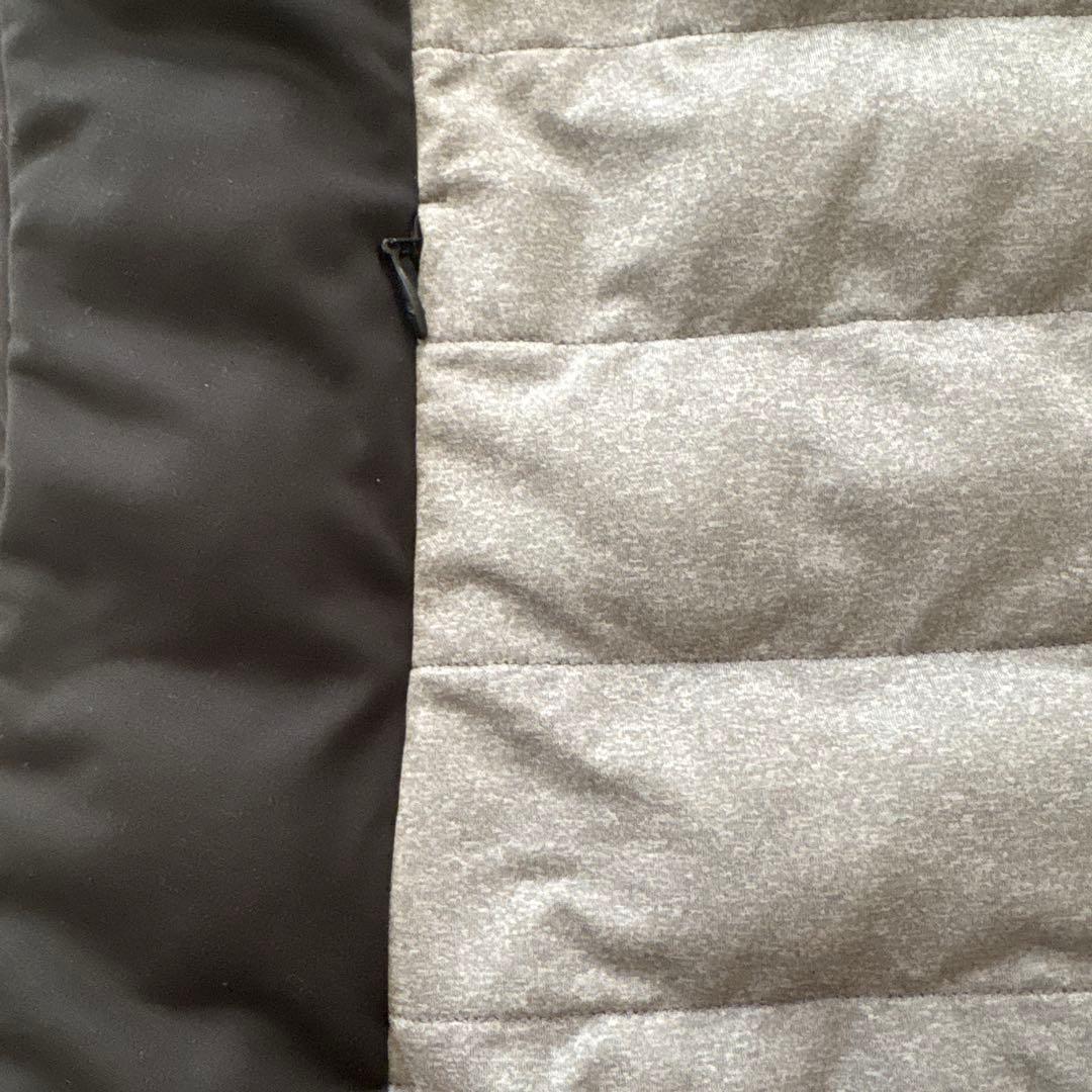 デサントゴルフ　薄ダウンジャケット