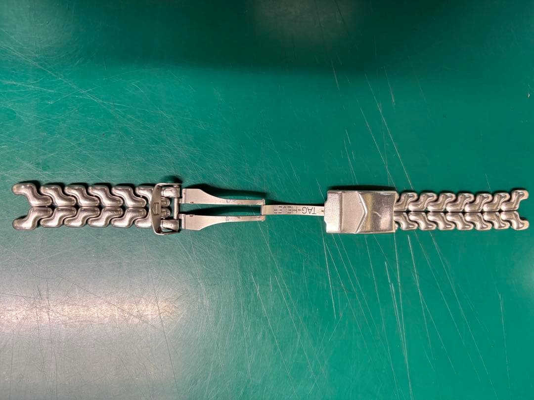 TAG HEUER ステンレススチール 金属ベルト