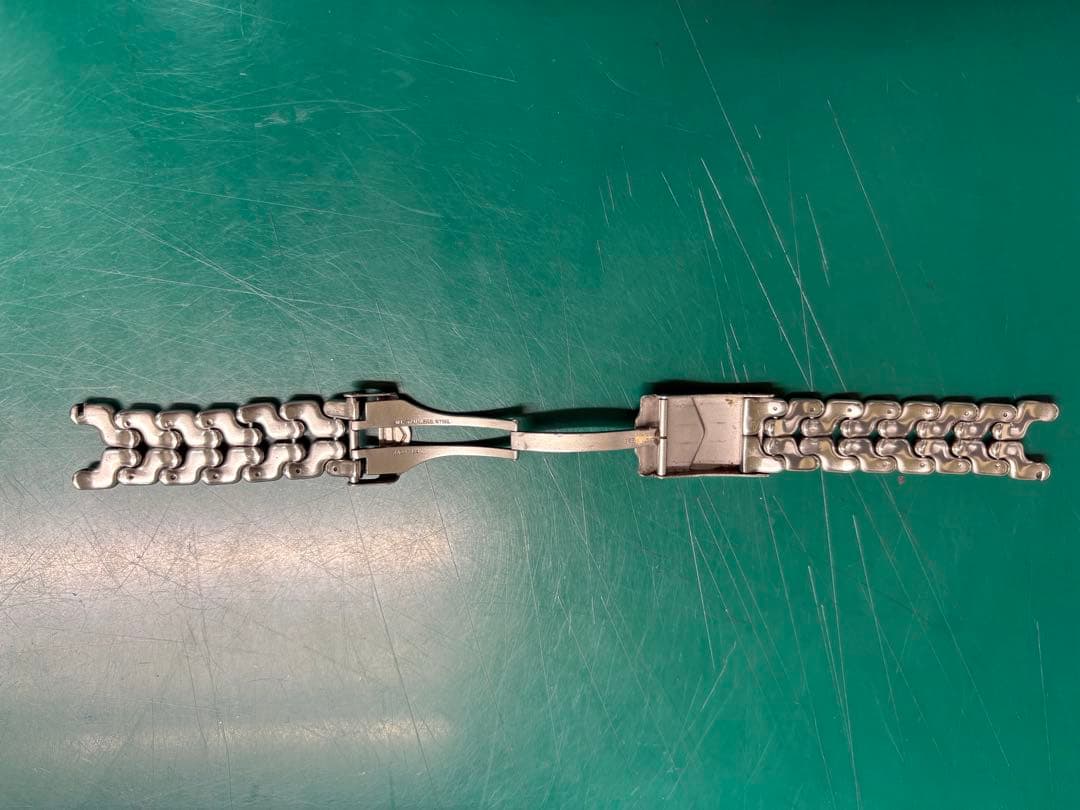 TAG HEUER ステンレススチール 金属ベルト