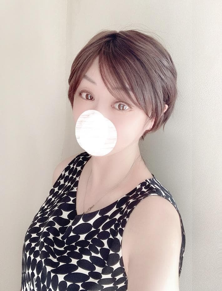 アル　リネアストリア　「天使のリーフショート」　ミルクブラウン　S