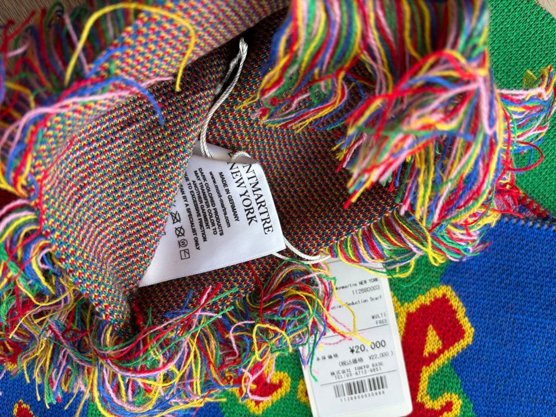 新品　タグ付き　MONTMARTRE NEW YORK マフラー