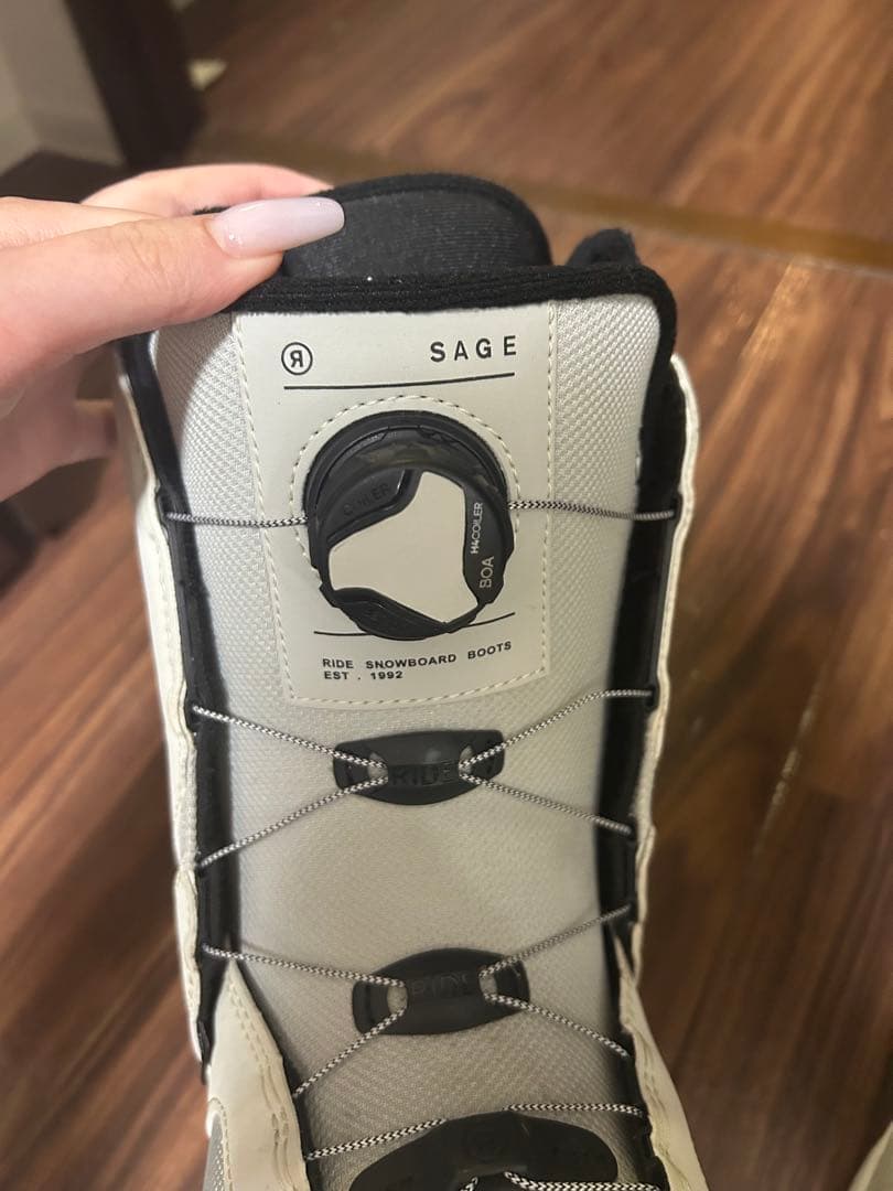 【期間限定値下げ】RIDE SAGE スノーボードブーツ ホワイト