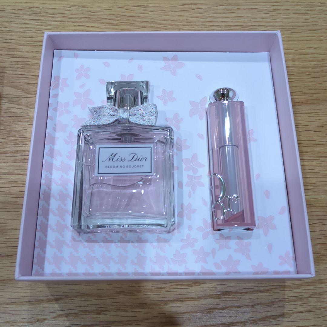 【限定】Dior ミスディオール コフレ オードゥ トワレ50mL＆リップグロウ