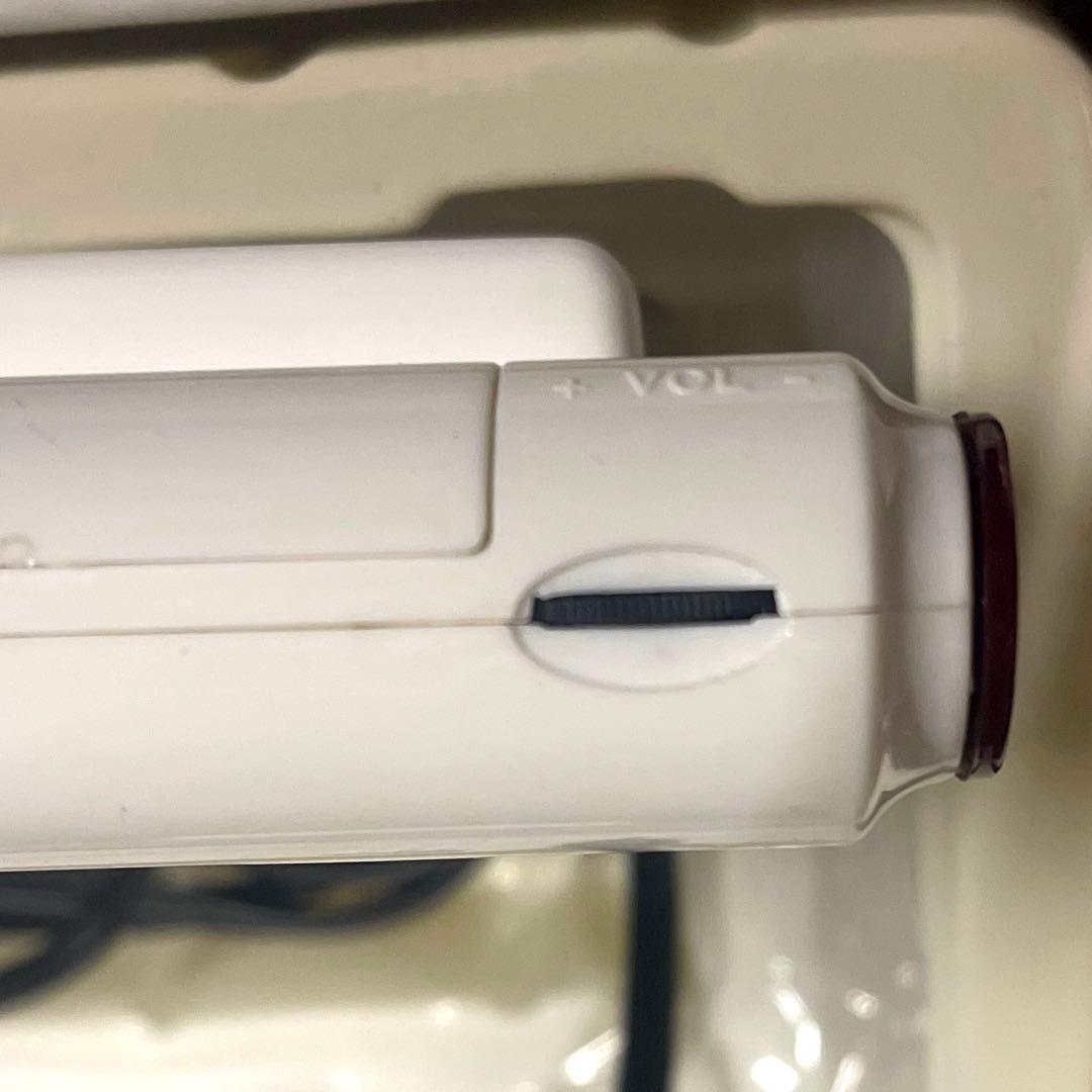 中古品(used)ポータブルファミコン互換機 FC-Portable