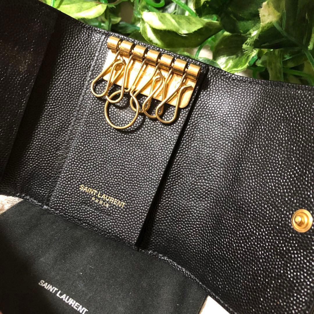 ちゅない　極美品♡ イヴサンローラン　キーケース　6連 キャビアスキン