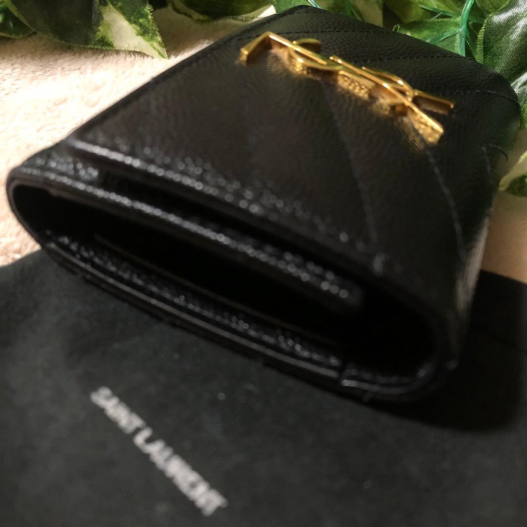 ちゅない　極美品♡ イヴサンローラン　キーケース　6連 キャビアスキン