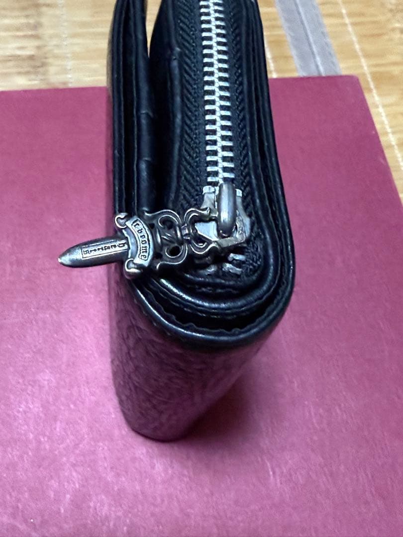 クロムハーツ スクエアジップビルウォレット