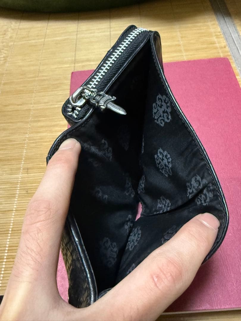 クロムハーツ スクエアジップビルウォレット