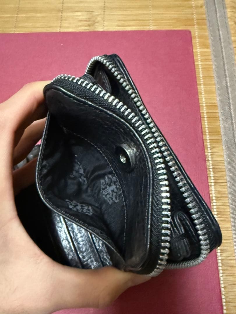 クロムハーツ スクエアジップビルウォレット