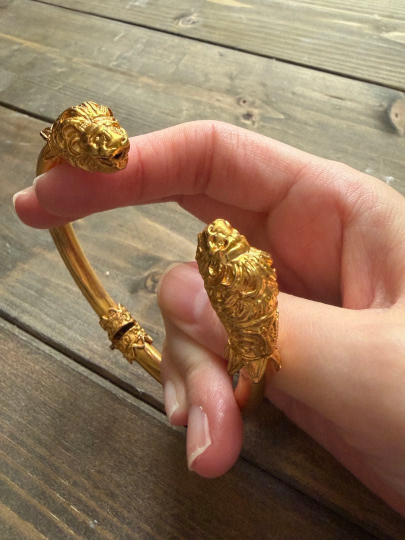 美品！⭐︎イタリア製⭐︎ライオンヘッド ゴールドバングル⭐︎