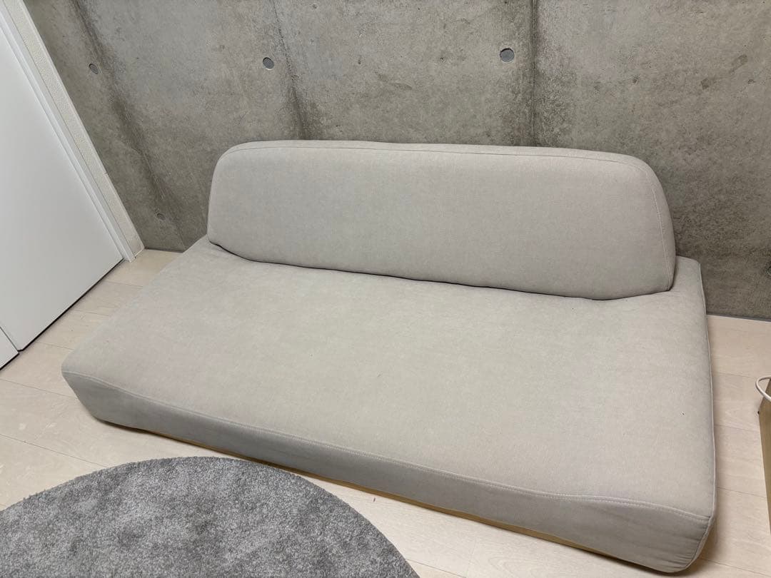 【値下げ○】ARMLESS SOFA Rest