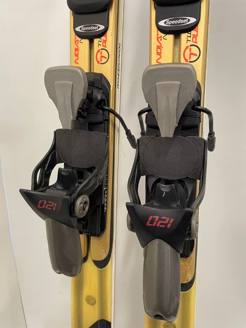 スキー板 ROSSIGNOL OVERSIZE 8× ビンディング付 2点セット