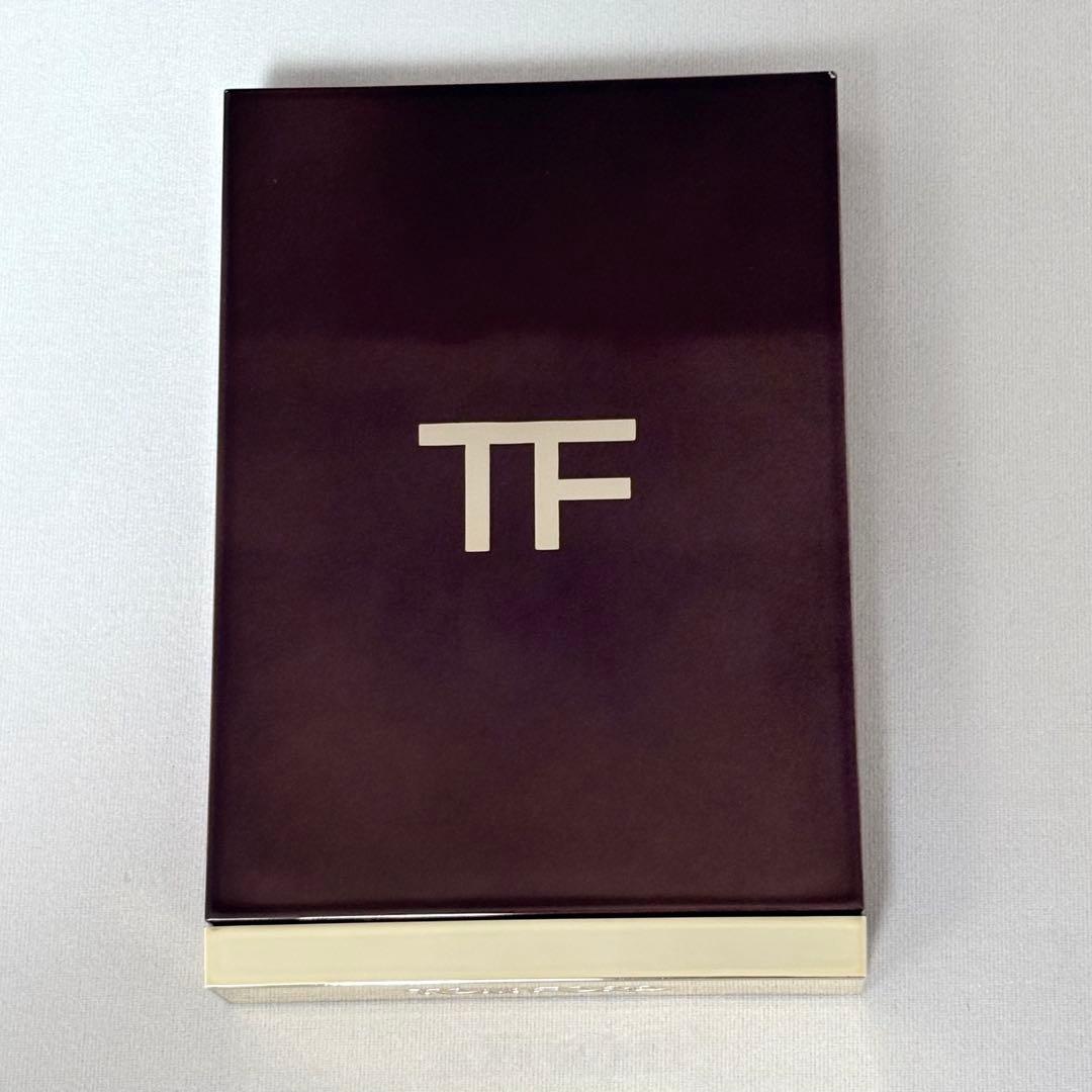 【トム フォード】TOM FORD アイカラークォード ◆ メタリックモーブ ◆