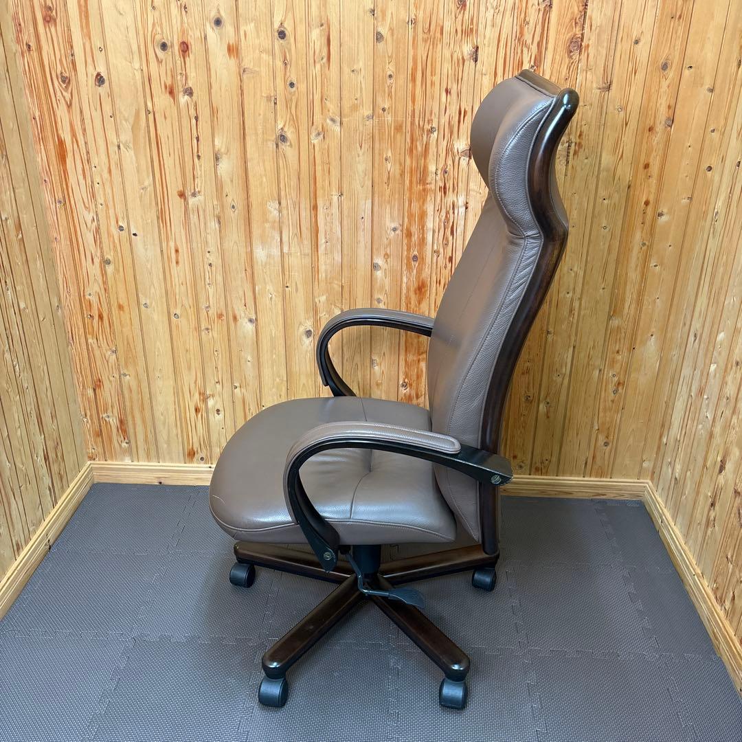 カリモク XT5750 肘付き デスクチェア 書斎椅子 本革