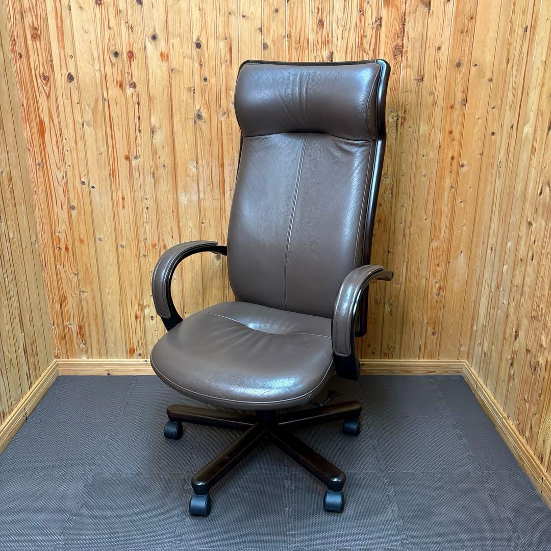 カリモク XT5750 肘付き デスクチェア 書斎椅子 本革