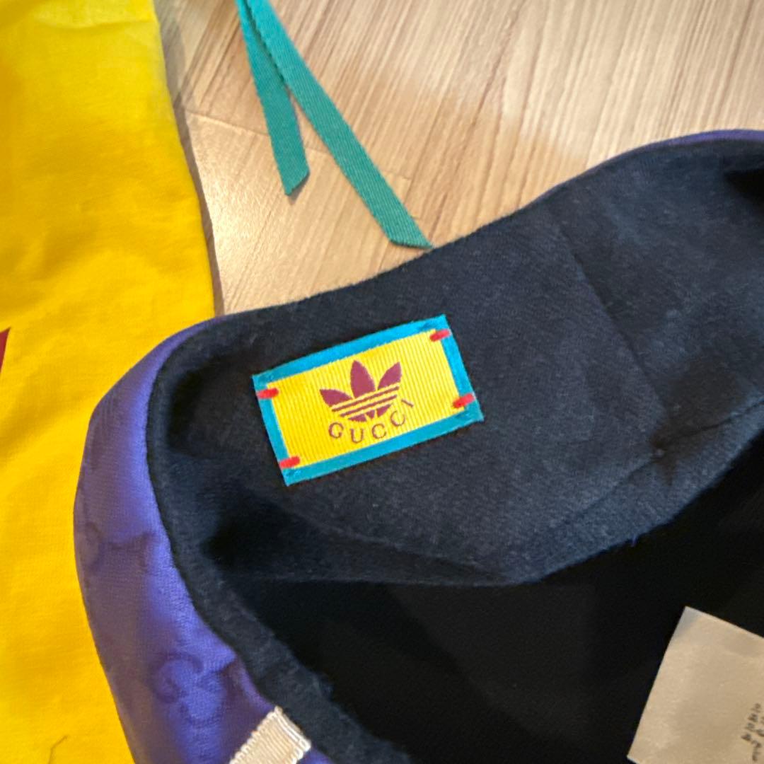 GUCCI adidas 紫色 ストライプ ベレー帽