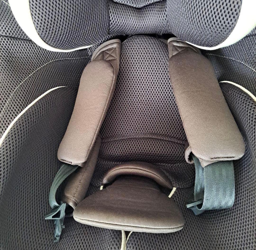 エールベベ クルット4i グランス チャイルドシート回転式 ISOFIXブラウン