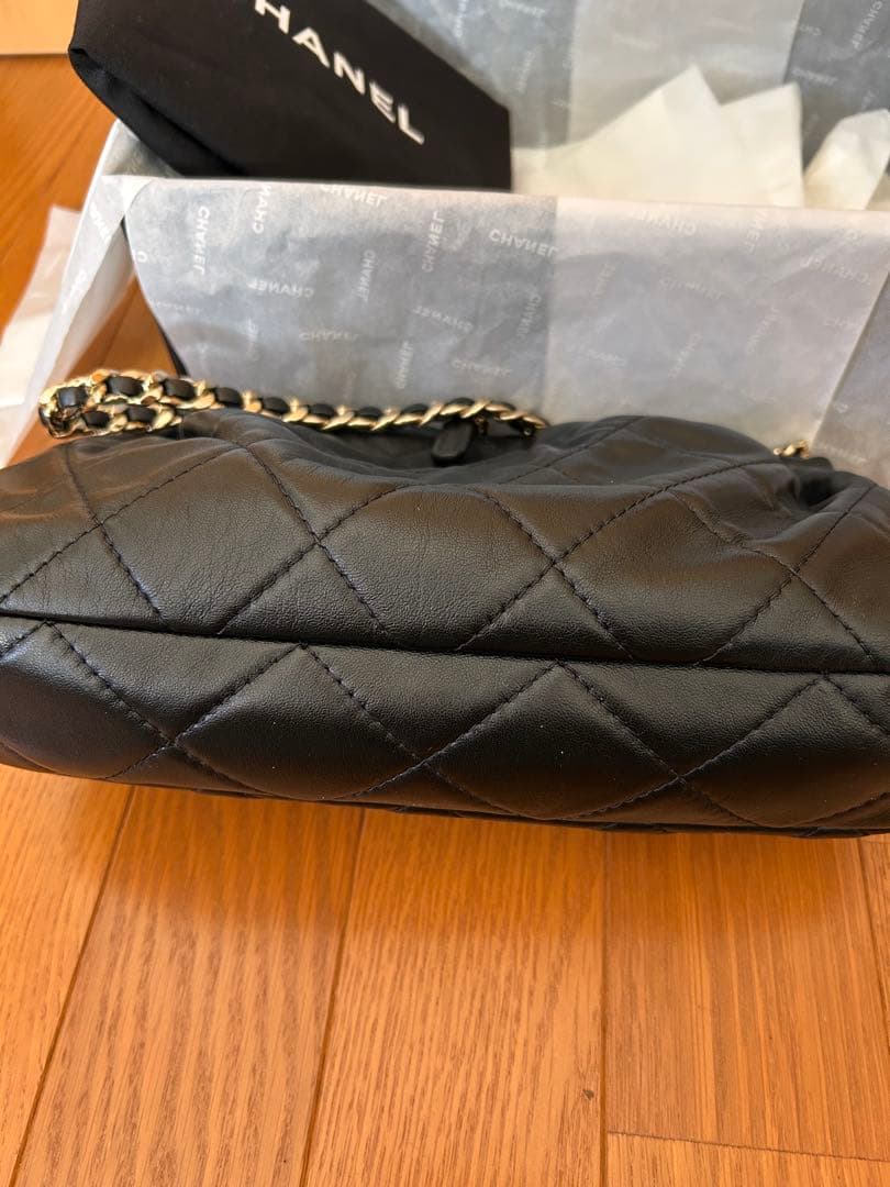CHANEL ブラック チェーンショルダーバッグ