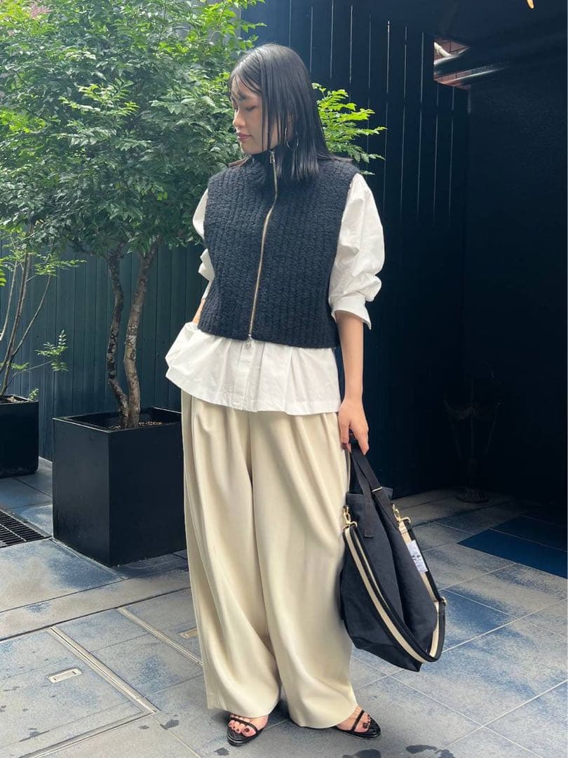 Curensology ブークレジップニットベスト