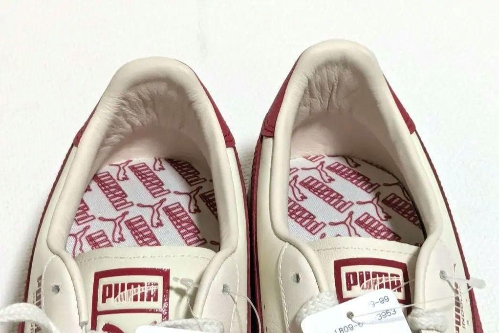 【 新品未使用 】 PUMAプーマ INDOOR OG27.5cm 外箱傷有