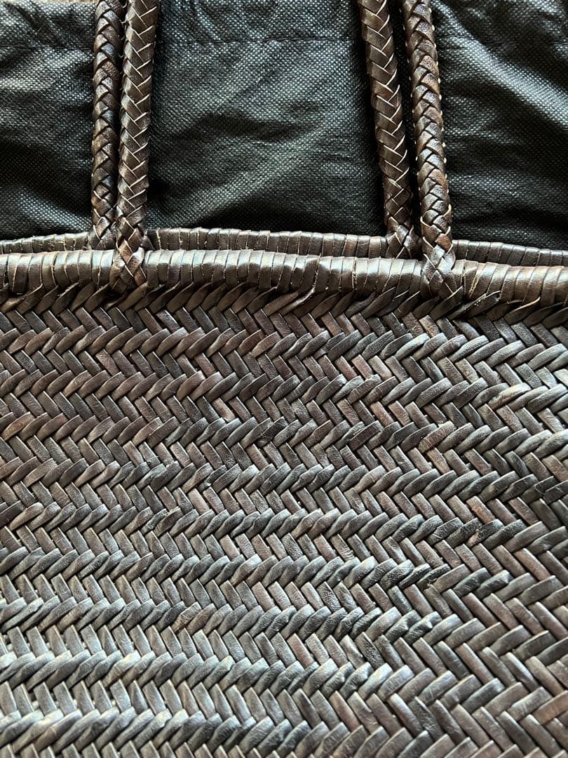 ヴィオラドーロ　レザー　メッシュかごバック　VIOLAd'ORO