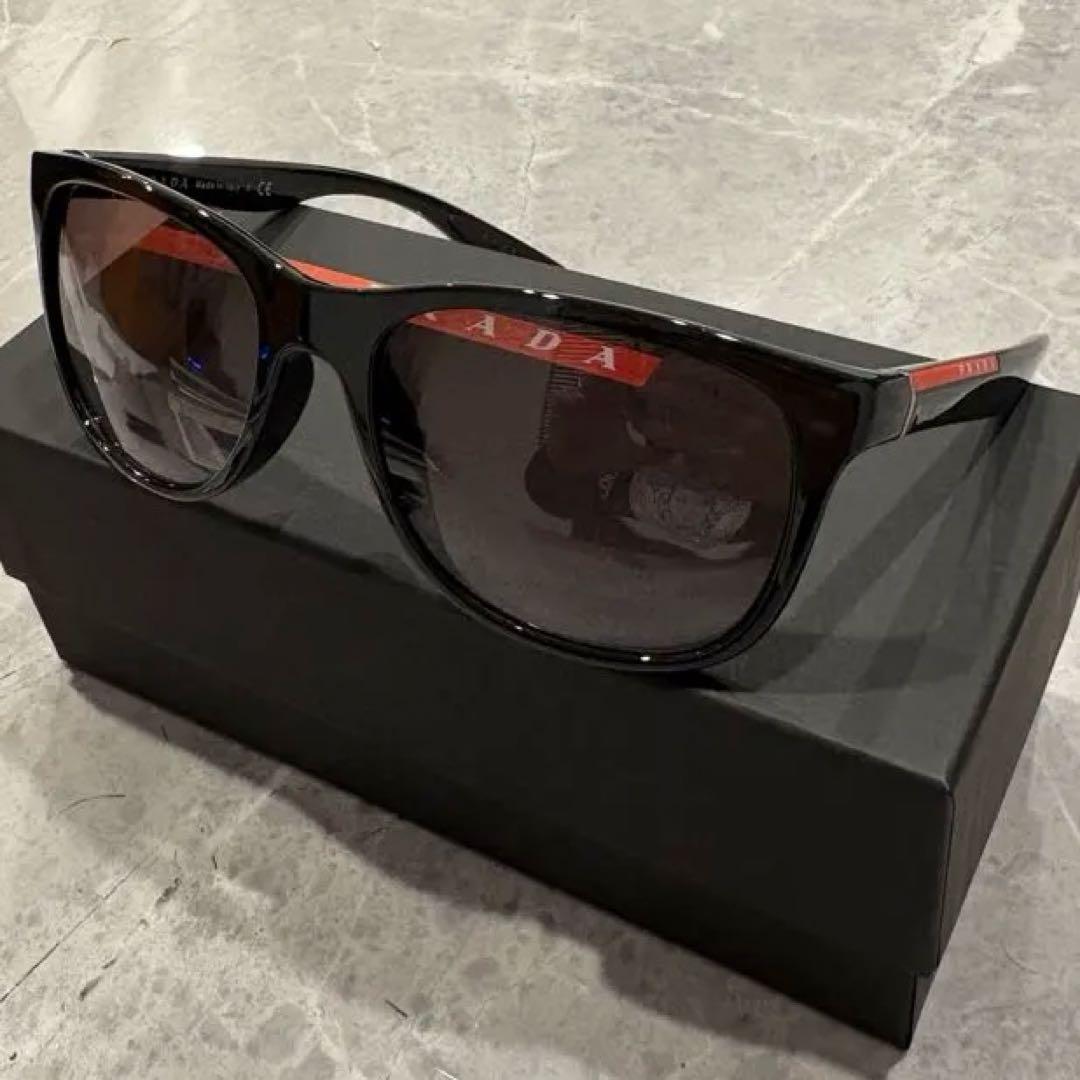 PRADA メンズ サングラス