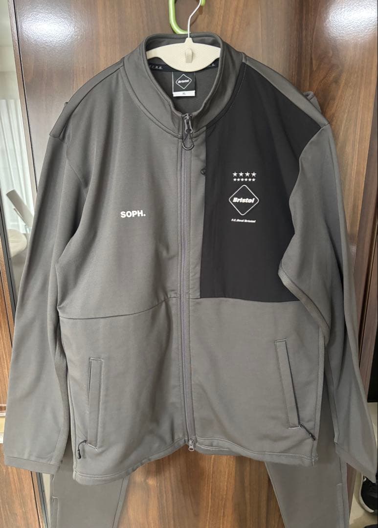 F.C.REAL BRISTOL ジャージセット カーキグレー