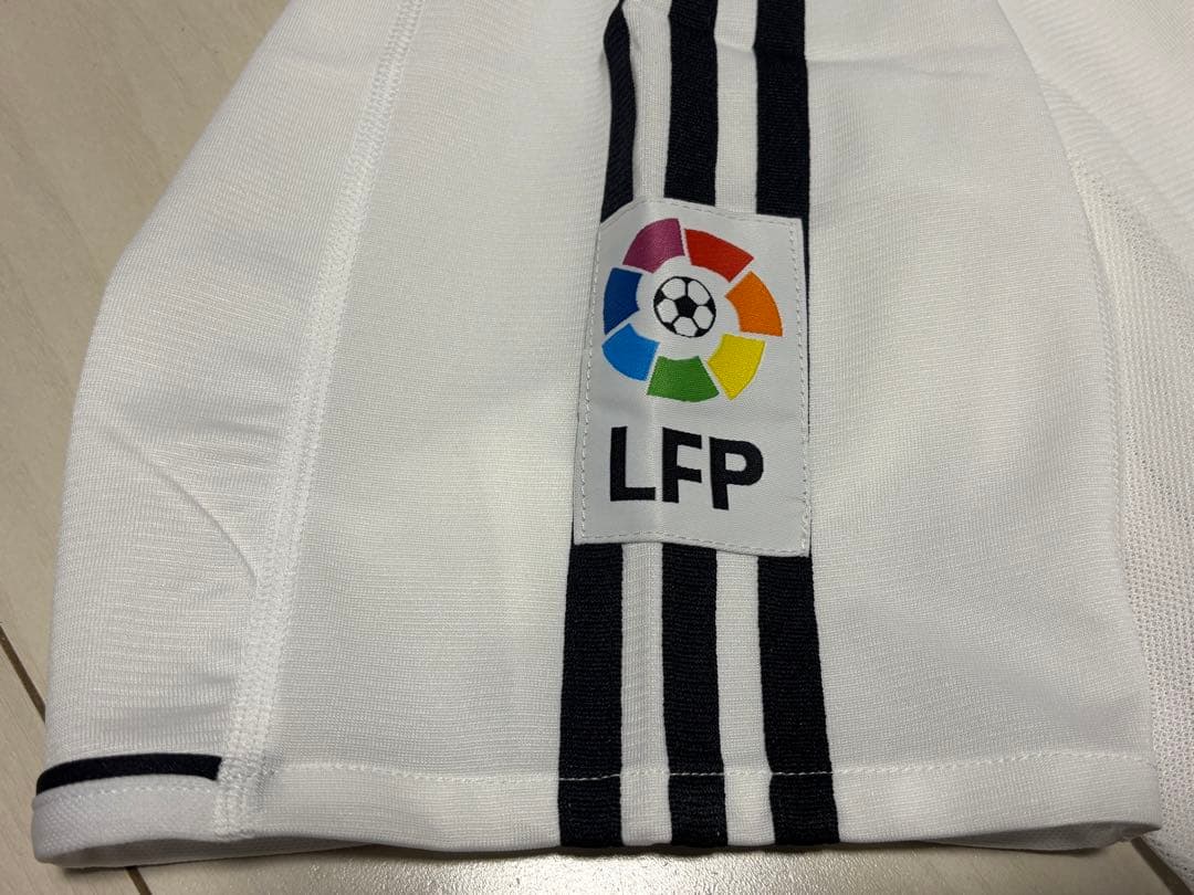 レアルマドリード　ジダン　オーセンティック　ユニフォーム　タグ付　未使用