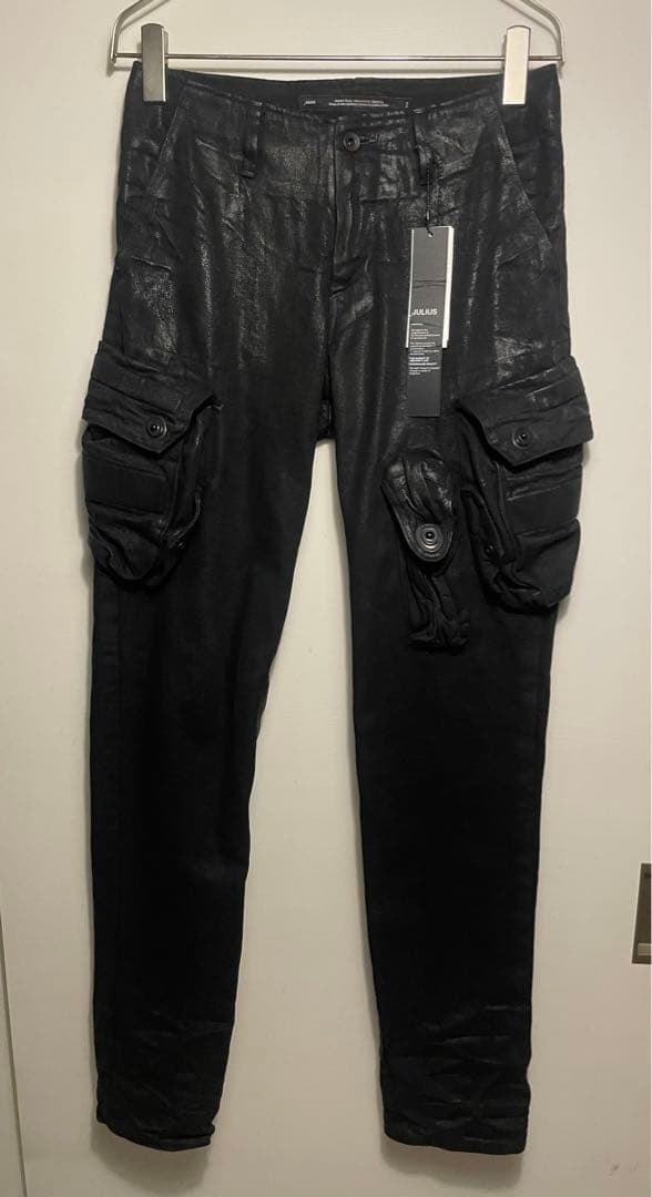 絶*ン様 Julius ユリウス 25SSコーティングガスマスクパンツ 899P