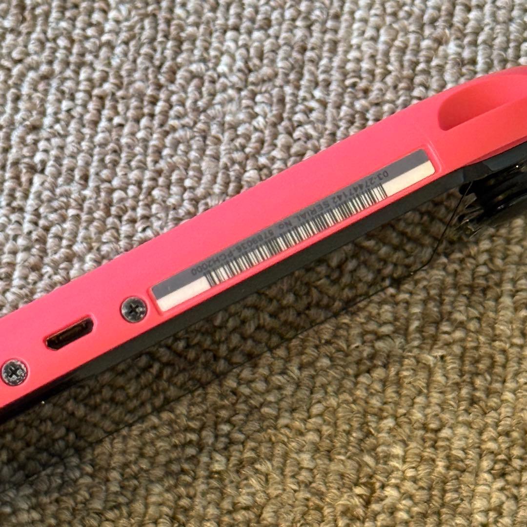 PSVITA PCH-2000 ピンク/ブラック