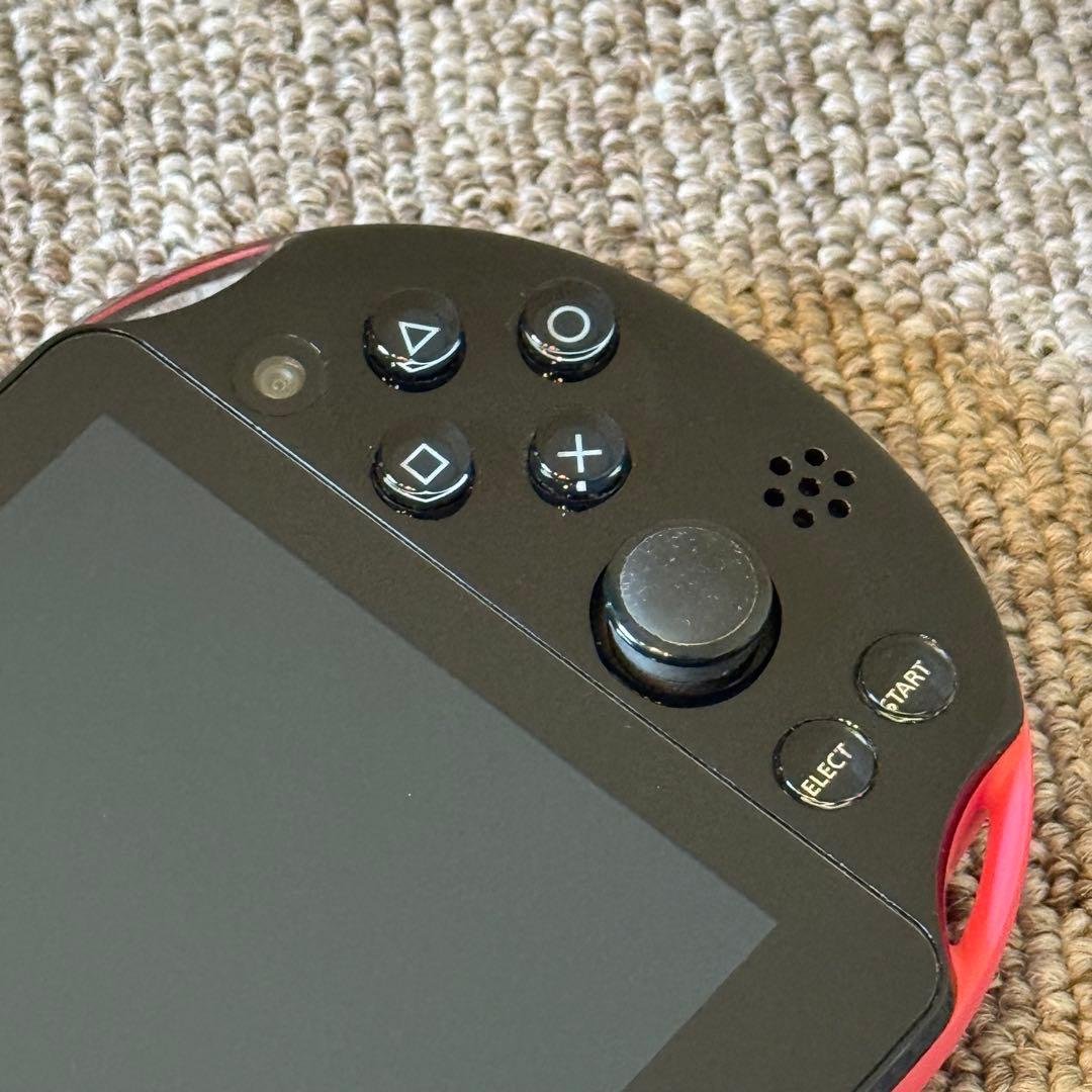 PSVITA PCH-2000 ピンク/ブラック