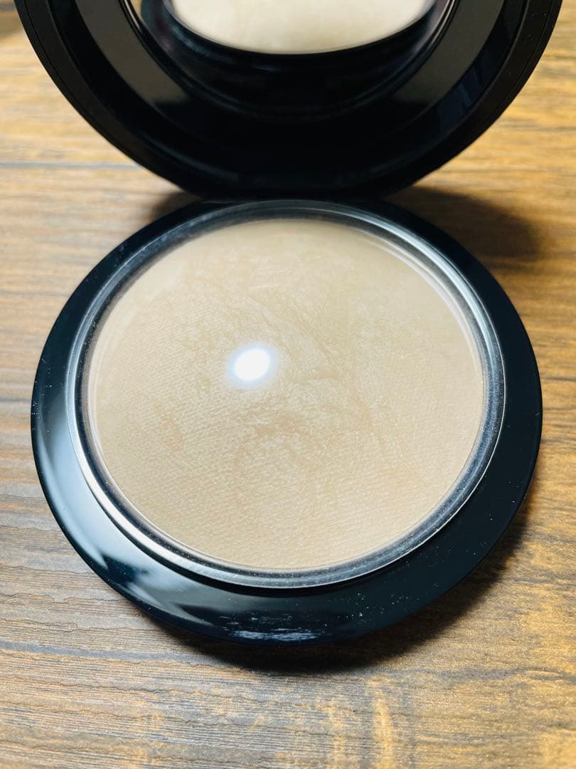 MACミネラライズスキンフィニッシュナチュラル ライトプラス