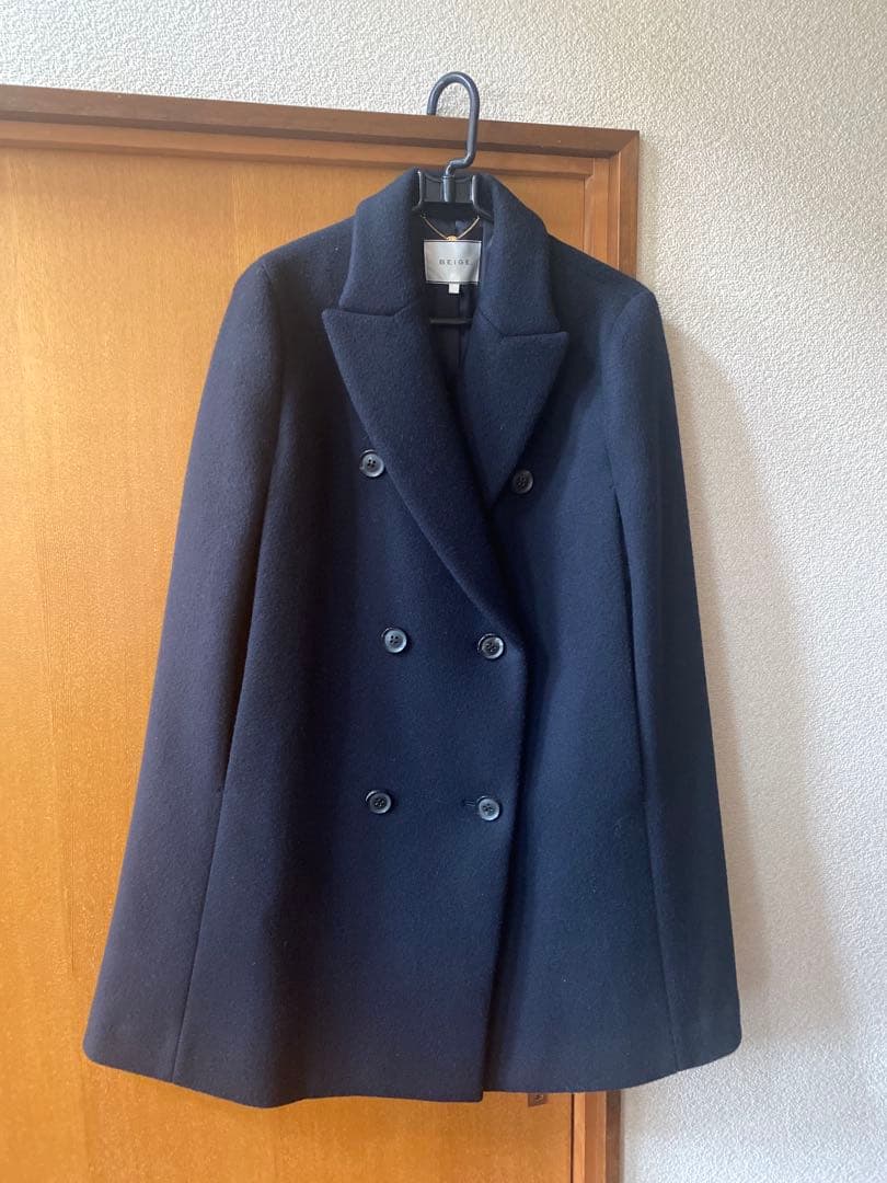 precious掲載　定価9.2万　ベイジ CLOVIS ケープ コート