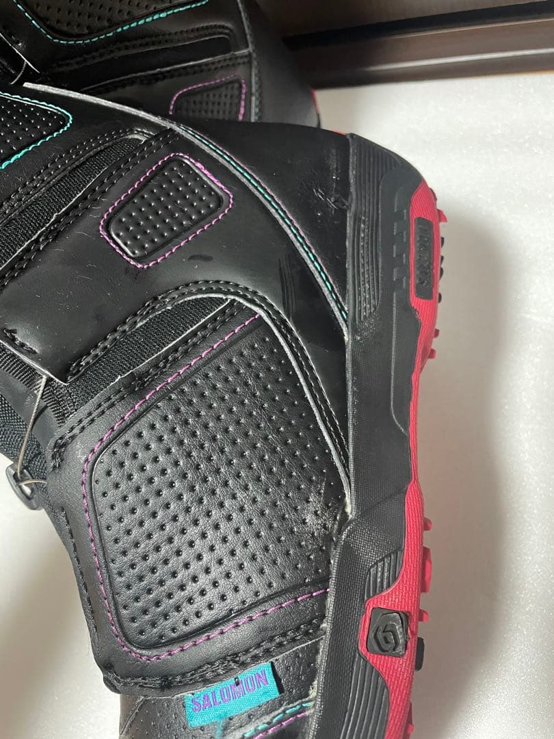 Salomon スノーボードブーツ 女性用 黒/ピンク 23