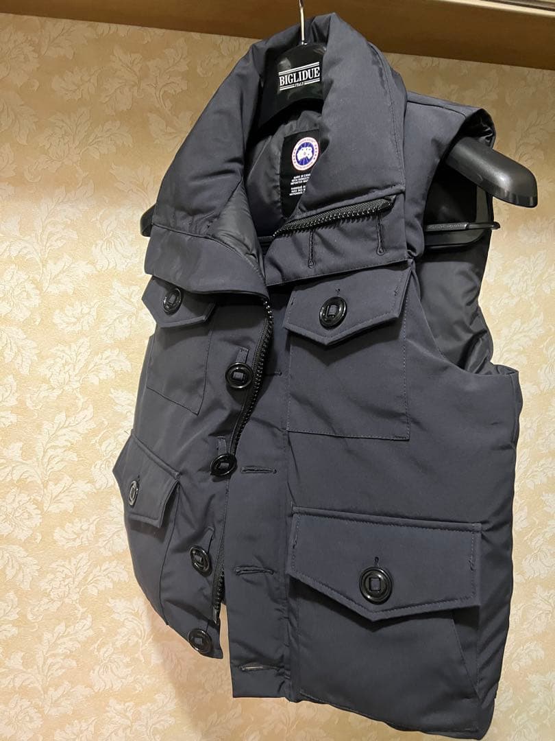 完全正規品 カナダグース   ダウンベスト