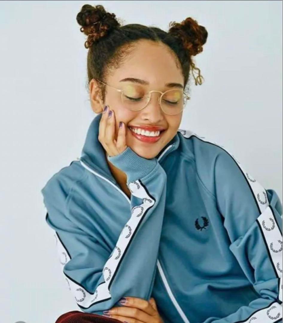 フレッドペリー ジップアップジャージ ブルー