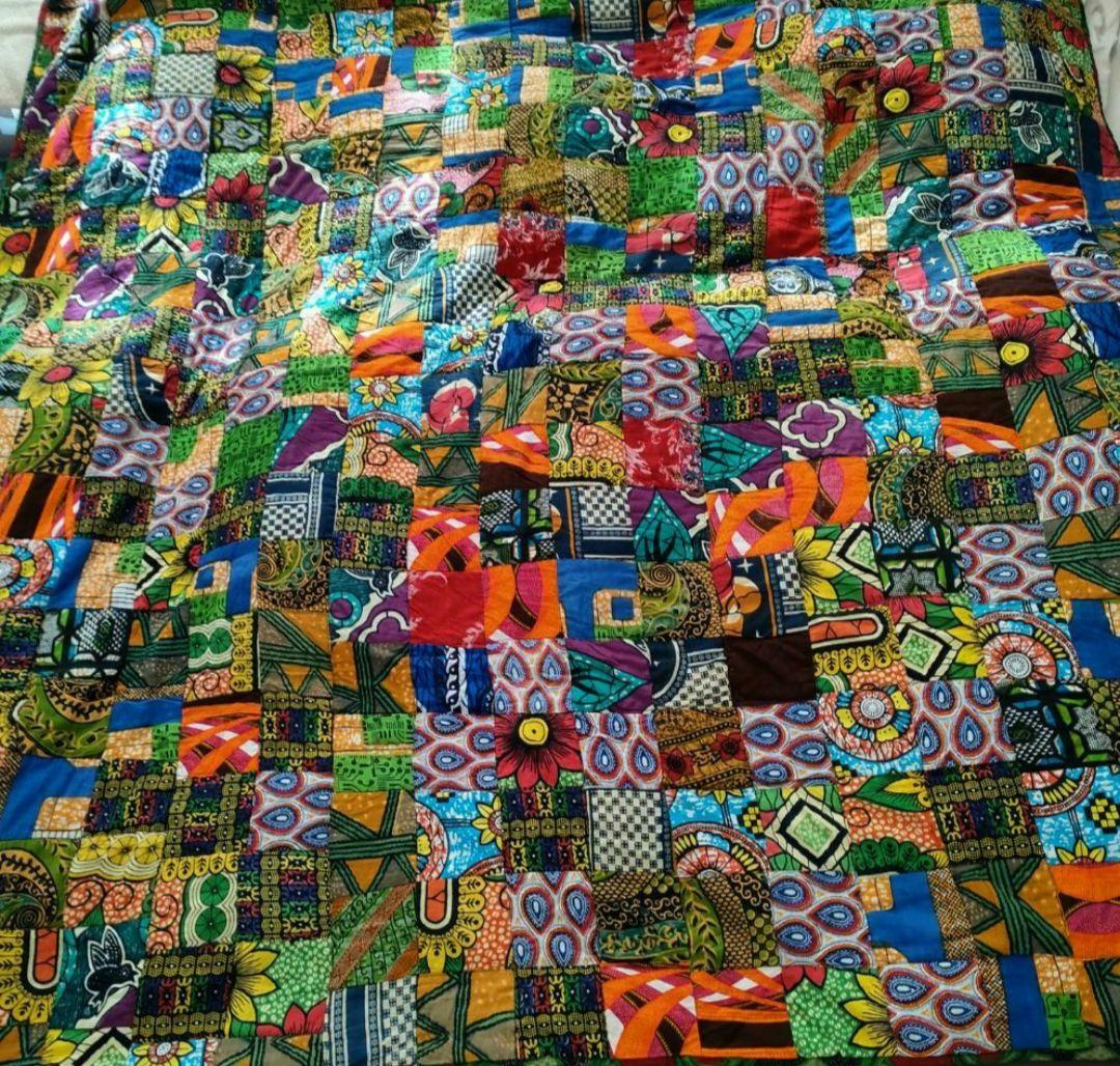 パッチワークマルチカバーカラフルアフリカン柄花柄古布