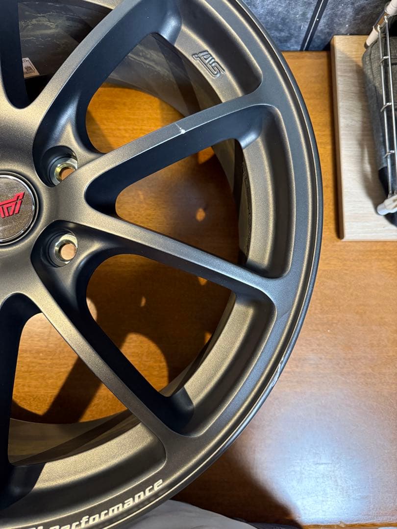 STIパフォーマンスホイール 18インチ8.0J（マットガンブラック）1本