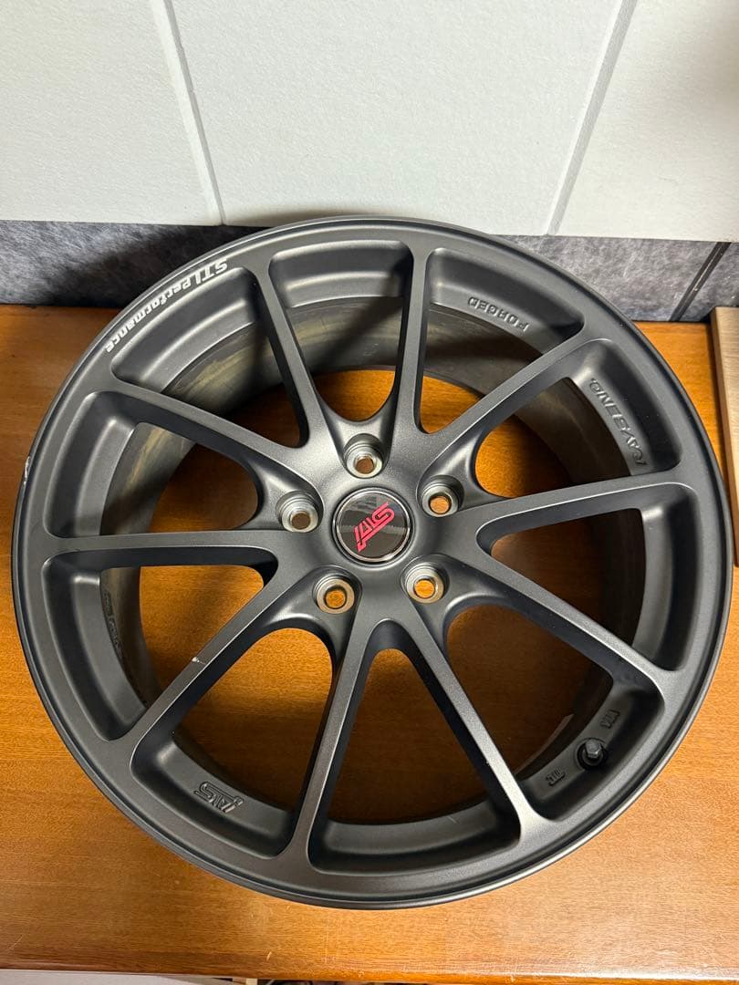 STIパフォーマンスホイール 18インチ8.0J（マットガンブラック）1本