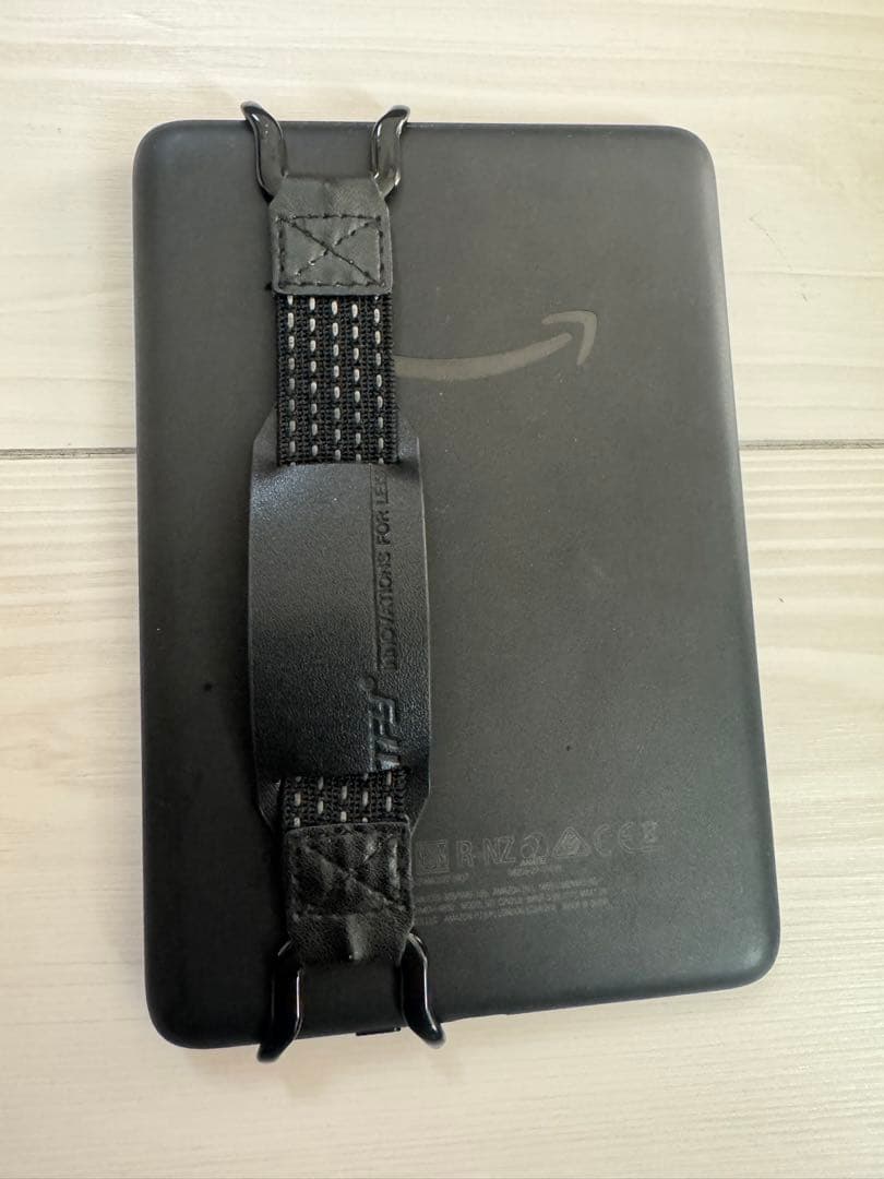 kindle 11世代 16gb 6インチ ブラック 広告あり バンド付き