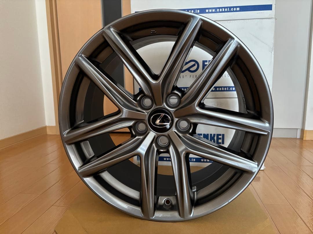 レクサスIS 18インチ 純正ホイールＦスポーツ