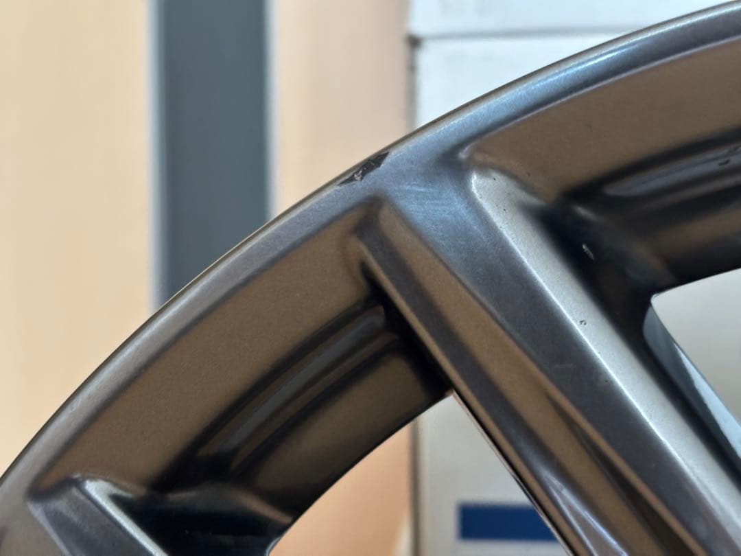 レクサスIS 18インチ 純正ホイールＦスポーツ