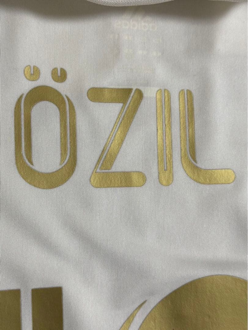 『正規品』レアル・マドリード 11/12 エジル ユニフォーム ウェア