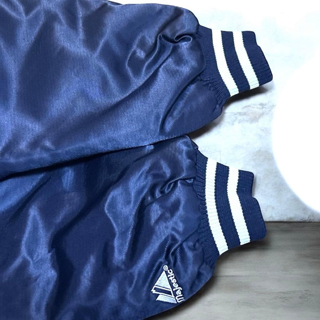 【Majestic】マジェスティック ヤンキース スタジャン 刺繍 ワッペン M