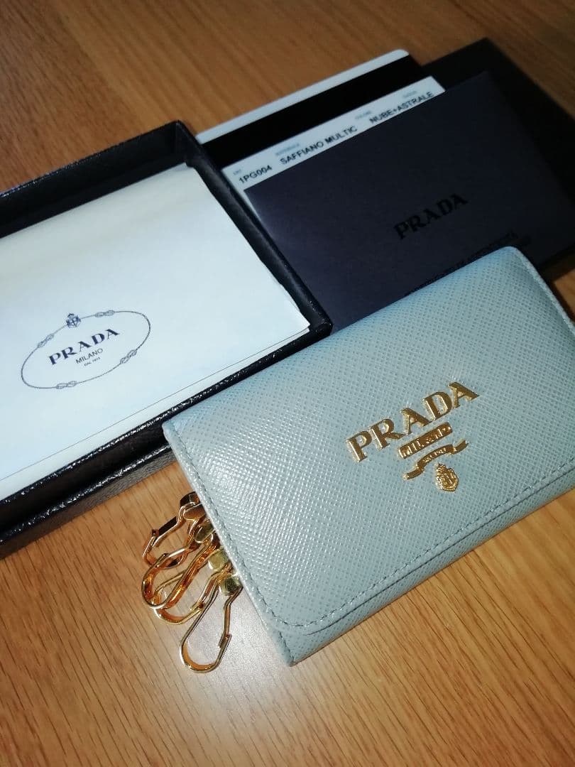 PRADA キーケース マルチカラー 現行品 ギャランティカード 極美品 プラダ