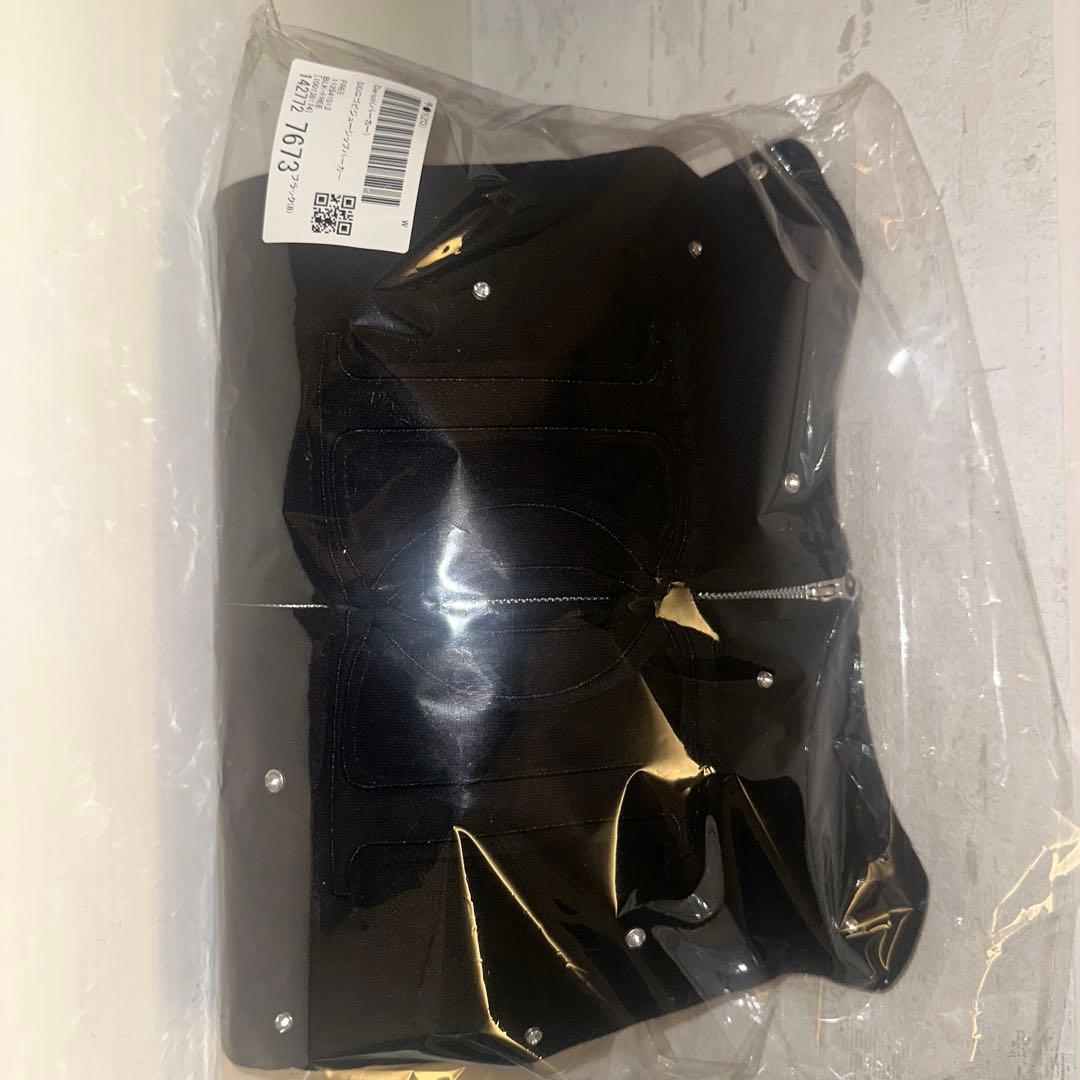 新品未開封 Darich DDロゴビージュジップパーカー