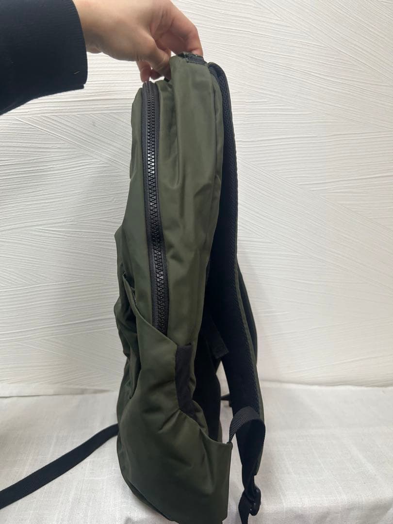 ST-318 ARC'TERYX INDEX 15 リュック オリーブグリーン