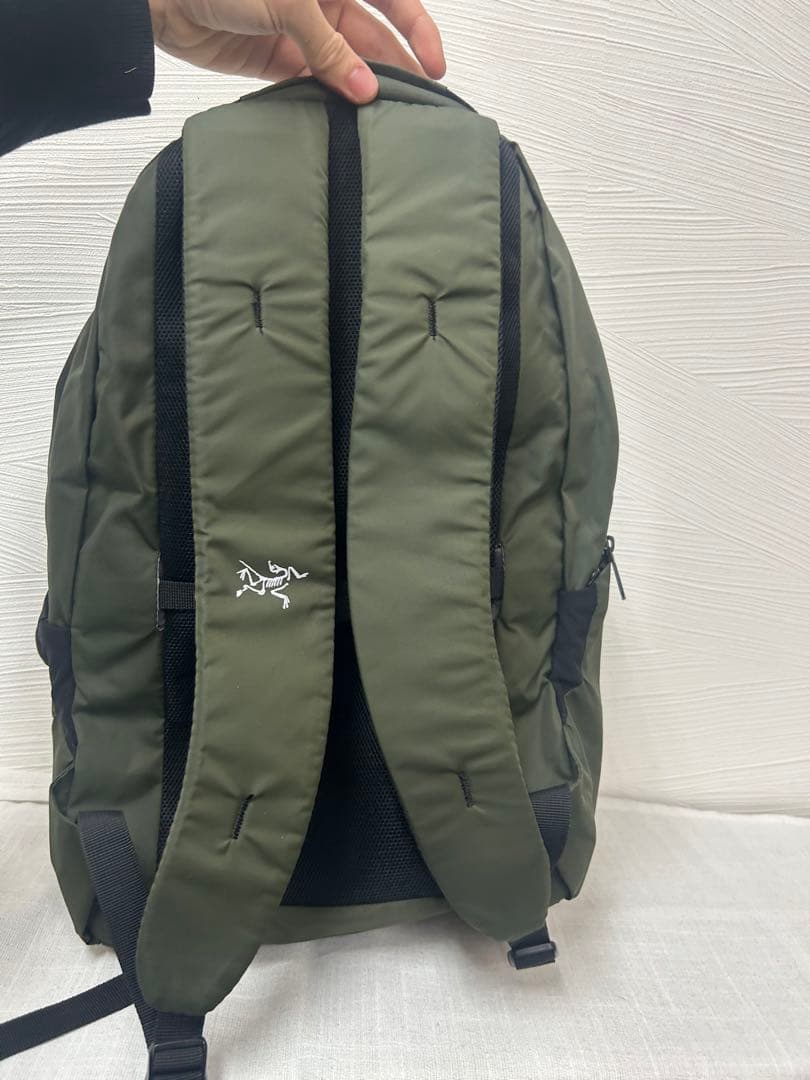 ST-318 ARC'TERYX INDEX 15 リュック オリーブグリーン