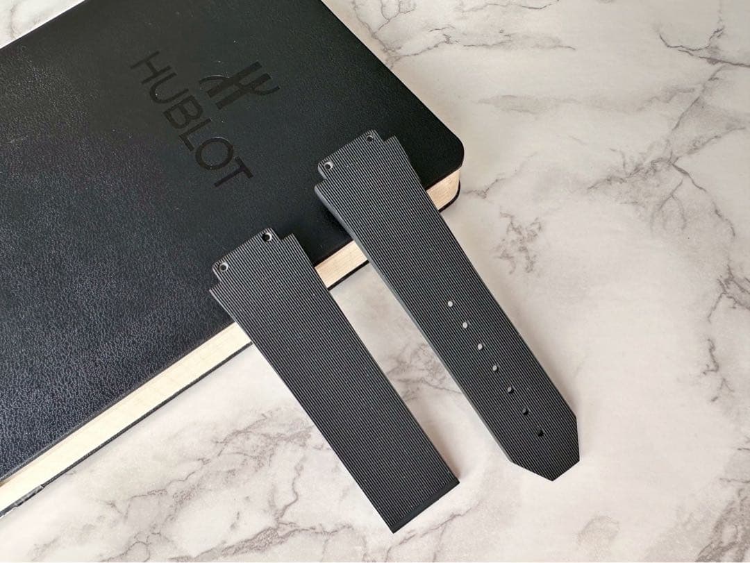 HUBLOT ラバーベルト黒　アエロフュージョン