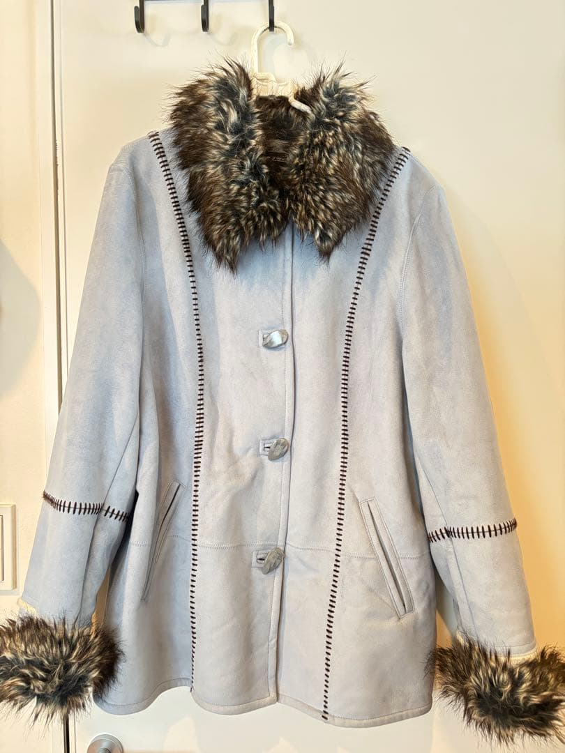 最終セール‼️venezia レディース ファーコート